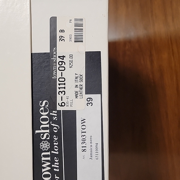 Town Shoes Women's Knee High Black Leather Wedge Heel Boot- Size 39 - Picture 15 of 16